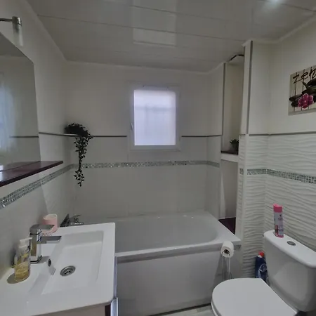 Maisonnette A 20min De Apartman